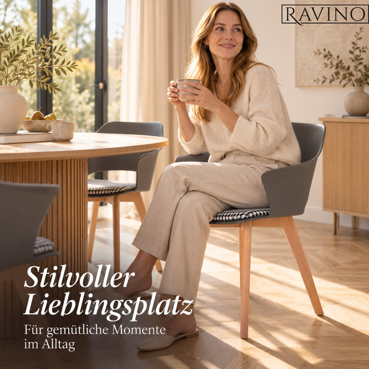 Albatros AALBORG Esszimmerstuhl – Stoffbezug, Massivholzbeine